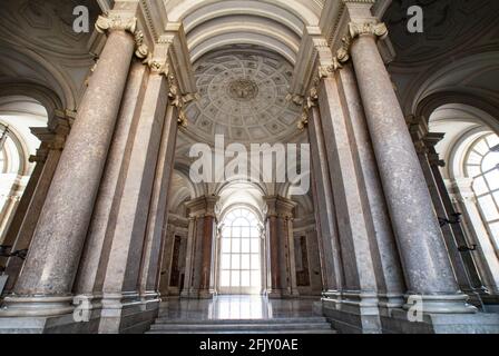 Reggia di Caserta, Palais Royal de Caserta, détail architectural des arches et du plafond, une des plus grandes résidences royales au monde, U Banque D'Images