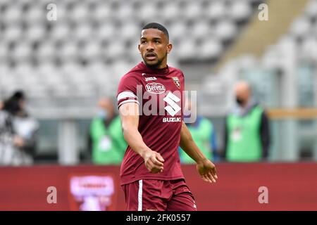 Turin, Italie. 26 avril 2021. Bremer (3) du FC Torino vu pendant la Seria UN match entre le FC Torino et la SSC Napoli au Stadio Grande Torino à Turin, Italie. (Crédit photo : Gonzales photo/Alamy Live News Banque D'Images