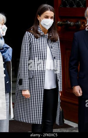 Madrid, Espagne. 27 avril 2021. **NO ESPAGNE** la Reine Letizia d'Espagne assiste à une réunion de travail de la Fundación del Español Urgente «FundeuRAE» à l'Académie royale espagnole le 27 avril 2021 à Madrid, Espagne. Crédit : Jimmy Olsen/Media Punch/Alay Live News Banque D'Images