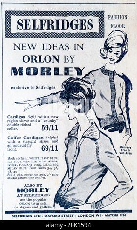 1961 publicité dans les journaux pour Selfridges, mettant en vedette des vêtements de Morley à Orlon. Banque D'Images