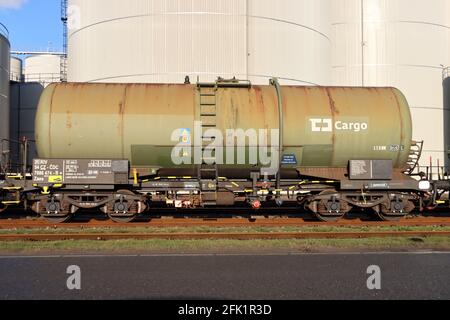 Réservoirs d'huile pour le stockage dans le port de botlek dans le Port de Rotterdam à Cargill, aux pays-Bas Banque D'Images