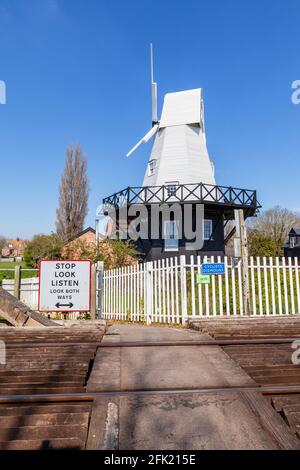 Passage de chemin de fer à Windmill, Rye, East Sussex, Royaume-Uni Banque D'Images