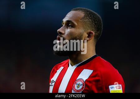 Brentford Community Stadium, Londres, Royaume-Uni. 27 avril 2021. Championnat de football de la Ligue anglaise de football, Brentford FC versus Rotherham United ; Bryan Mbeumo de Brentford Credit: Action plus Sports/Alamy Live News Banque D'Images