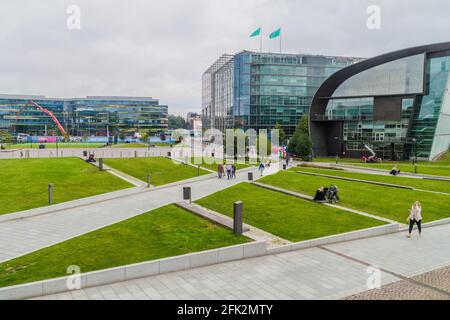 HELSINKI, FINLANDE - 25 AOÛT 2016 : le musée d'art contemporain Kiasma est situé à Mannerheimintie, à Helsinki, en Finlande Banque D'Images