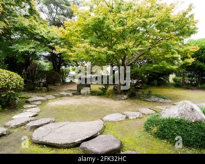 Kitsuki, Japon - 31 octobre 2016 : jardin traditionnel japonais à la résidence Ohara dans la ville historique de Kitsuki Banque D'Images