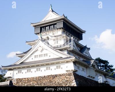 Tour blanche du château de Kokura à Kitakyushu, Japon Banque D'Images