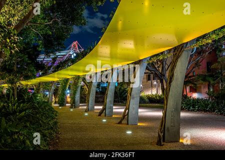 Brisbane Arbour Walk situé dans les parcs pittoresques de Southbank Banque D'Images