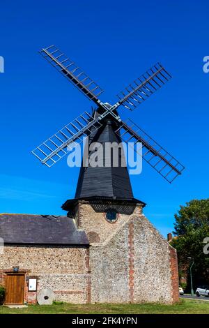 Angleterre, East Sussex, Brighton et Hove, Hove, West Blatchington Windmill *** Légende locale *** Brighton et Hove,Britain,British,East Sussex,England Banque D'Images