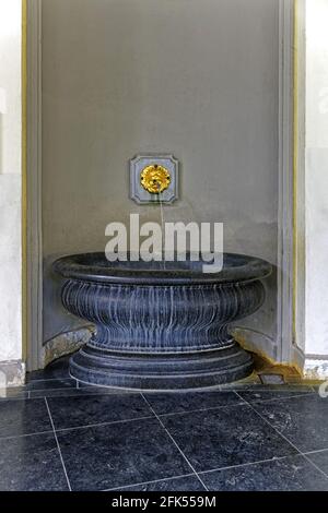 Elisenbrunnen, Kaiserquelle Banque D'Images