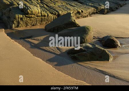 Beauté dans la nature, grunge, roche sur la belle plage, minimum de paysage marin, les fonds naturels, plage Umhlanga Rocks, Durban, Afrique du Sud, résumé Banque D'Images