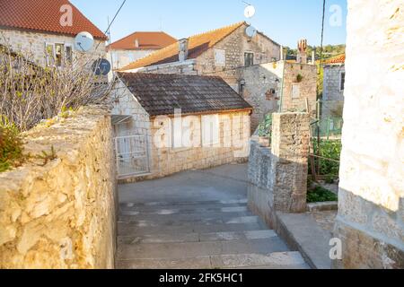 Bâtiments de Lozisca . L''île de Brac. La Croatie Banque D'Images