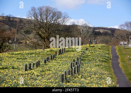 Printemps à l'église paroissiale de Troutbeck Windermere dans le lac Cumbria Parc national du district Banque D'Images