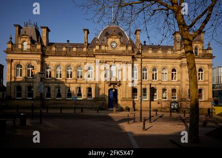 Wolverhampton ancien hôtel de ville de style renaissance dans North Street, bâtiment classé Grade II par Ernest Bates maintenant Black County Magistrate court Banque D'Images