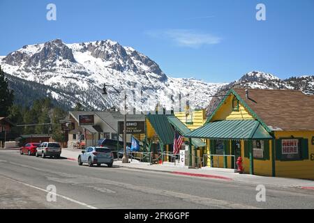 Centre-ville June Lake village dans les montagnes de l'est de la Sierra Nevada Californie Banque D'Images