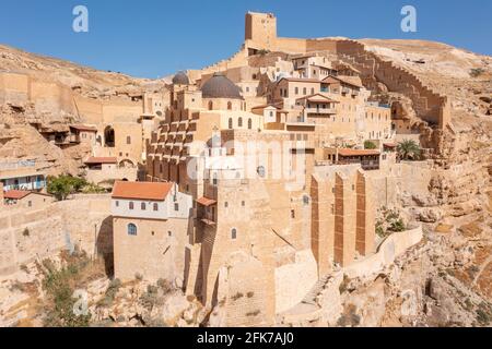 Mar Saba Monastère orthodoxe grec dans le désert judéo d'Israël, vue aérienne. Banque D'Images