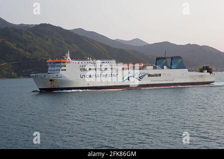 Mme Kaiarahi, RO-RO ferry, construit en 1998 comme Dawn marchand.varieusement utiliser des itinéraires de ferry européens sous divers noms 22152tonnes brut 179.93 m de long Banque D'Images