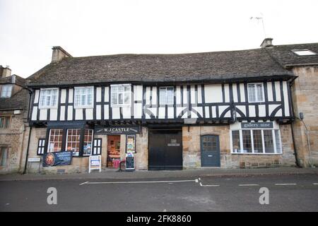 Une boucherie locale à Northleach, Gloucestershire, au Royaume-Uni Banque D'Images