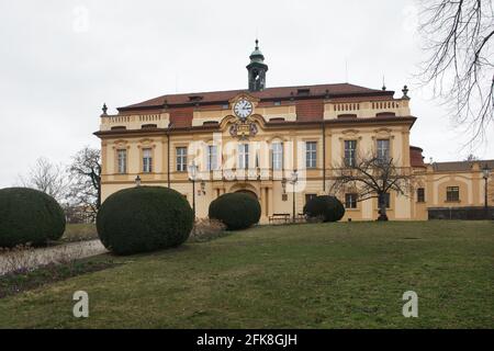 Libeň Château (Libeňský zámek) conçu par l'architecte bohème de Rococo Jan Josef Prachner (1770) dans le quartier de Libeň à Prague, République Tchèque. Banque D'Images