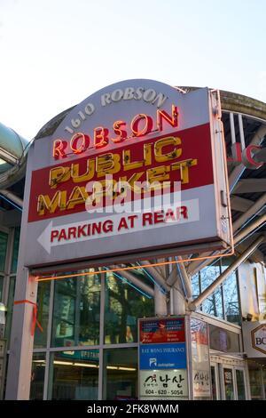 Marché public Robson sur la rue Robson dans le West End, Vancouver (Colombie-Britannique), Canada Banque D'Images
