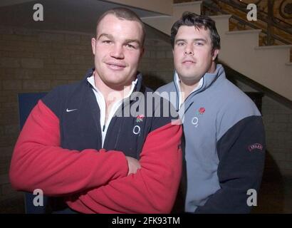 ENGLAND RUGBY PRESS CONFF À L'HÔTEL PENNYHILL PARK MATT STEVENS ET DUNCAN BELL 22/2/2005 CODE BXVRUGBY ANGLETERRE Banque D'Images