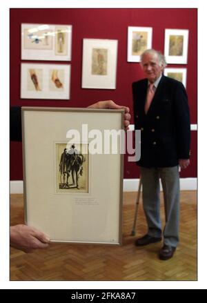 Une collection unique de peintures et d'études, représentant le voyage épique d'un homme à travers les camps de travail japonais de la Seconde Guerre mondiale, sera mise aux enchères par Bonhams le 16 avril. L'artiste Jack Bridger Chalker a enregistré les conditions horribles que lui et ses collègues ont souffert de travailler sur le projet de chemin de fer de Birmanie.deux ouvriers Banque D'Images