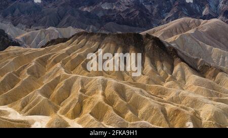 Zabriskie Point, Death Valley National Park, Californie Banque D'Images