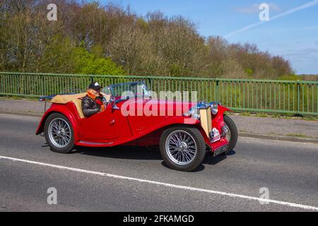 1947 40s MG 1250cc ;, MG T-Type est une série de voitures de sport ouvertes carrosserie sur châssis à deux places ; voitures classiques, vétéran chéri, ancienne minuterie restaurée, moteurs à collectionner, patrimoine ancien conservé, à collectionner, restauré Banque D'Images