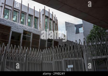 Edimbourg, Royaume-Uni, 22 juin 2019: Le Parlement écossais conçu par Enric Miralles, a été le centre des critiques et une réaction publique mixte car il est un Banque D'Images