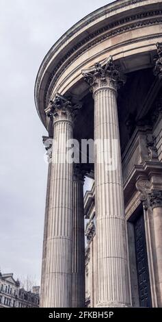 Un détail de la cathédrale St Pauls à Londres, Royaume-Uni. Banque D'Images