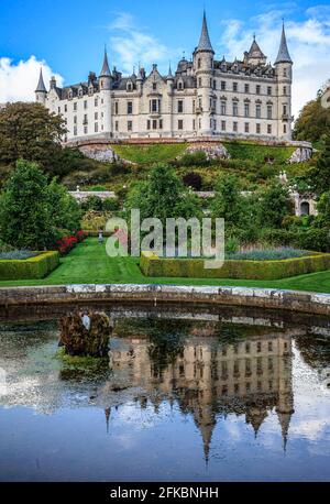 Château de Dunrobin Golspie dans les Highlands écossais est un bel exemple d'un château français de style château. Écosse Royaume-Uni. Banque D'Images