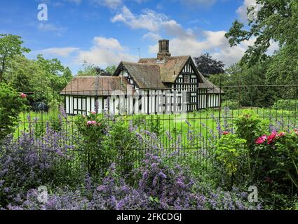 La Maison de la volaille, Weston Park, Weston-sous-Lizard, près de Shifnal, Staffordshire, Angleterre, Royaume-Uni. Banque D'Images