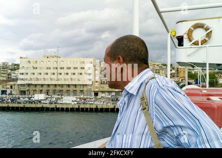 Vue depuis le ferry dans le port de Reggio Calabre, Reggio-Messine en ferry, Italie, Sicile, Europe du Sud Banque D'Images