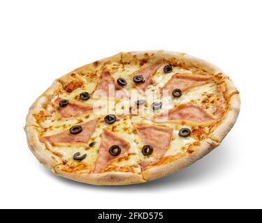 Pizza isolée, leva sur fond blanc avec ombre. Délicieuse pizza italienne avec fromage, sauce tomate et autres garnitures. Banque D'Images