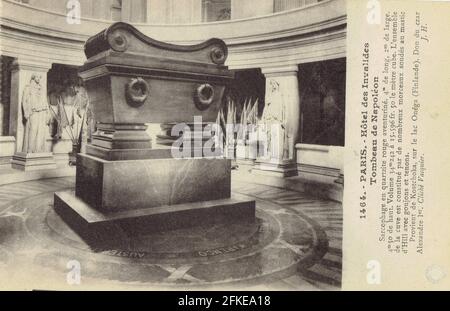 tombeau de Napoléon 1er, Empereur des Français sous le Dôme des Invalides à Paris Banque D'Images