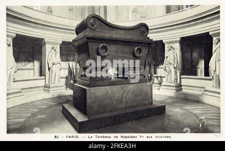 tombeau de Napoléon 1er, Empereur des Français sous le Dôme des Invalides à Paris Banque D'Images