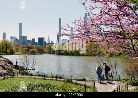 Midtown Skyline avec appartements superhauts, vue depuis Central Park Banque D'Images