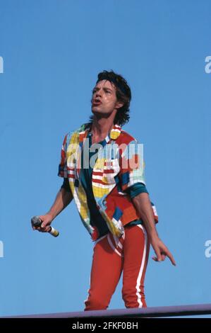 Personnalité musicale. Mick Jagger des Rolling Stones. Concert en plein air. années 1970. Banque D'Images