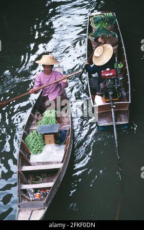 Thaïlande. Bangkok. Marché flottant. Banque D'Images