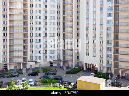 Quartier résidentiel à Saint-Pétersbourg, quartier Krasnogvardeisky. Russie. Banque D'Images