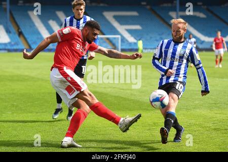 SHEFFIELD, ROYAUME-UNI. 1ER MAI Cyrus Christie (2) de la forêt de Nottingham lors du match de championnat Sky Bet entre Sheffield mercredi et la forêt de Nottingham à Hillsborough, Sheffield, le samedi 1er mai 2021. (Credit: Jon Hobley | MI News) Credit: MI News & Sport /Alay Live News Banque D'Images