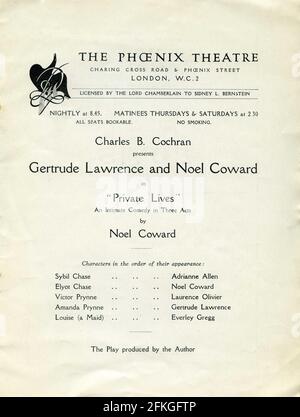 GERTRUDE LAWRENCE et NOEL COWARD avec ADRIANNE ALLEN et LAURENCE OLIVIER dans LA VIE PRIVÉE une comédie intime en trois actes écrit et produit par Noel Coward présenté par Charles B. Cochran au Phoenix Theatre à Londres du 24 septembre 1930 Banque D'Images