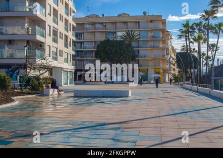 Matin, promenade Estepona. Estepona, Costa del sol, Andalousie, Espagne. Photo prise le 28 avril 2021. Banque D'Images