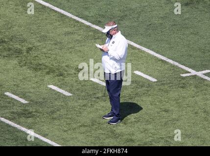 South Bend, Indiana, États-Unis. 1er mai 2021. Brian Kelly, entraîneur-chef de notre Dame, lors du match annuel de football Blue-Gold Spring de notre Dame au stade notre Dame de South Bend, Indiana. John Mersiits/CSM/Alamy Live News Banque D'Images