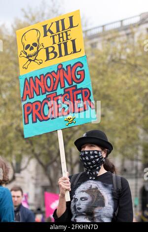 Les foules rassemblent les protestations contre le projet de loi sur la police et la criminalité, qui ont été votées par le gouvernement au Royaume-Uni. Banque D'Images