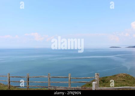 Vue sur la baie de Rhossili sur la péninsule de Gower, pays de Galles Banque D'Images