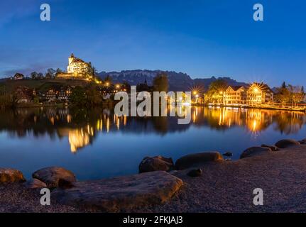 Werdenberg est une ville avec charte historique dans le canton de Saint-Gall, dans l'est de la Suisse. C'est la plus petite ville de Suisse. Banque D'Images