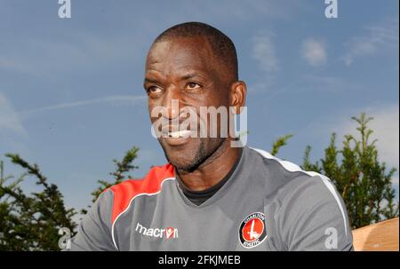 Chris Powell Directeur de Charlton Athletic FC. 2/9/2011. PHOTO DAVID ASHDOWN Banque D'Images