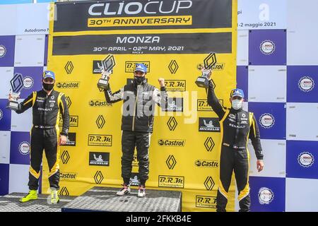 Au cours de la 2ème manche de la Clio Cup Europe 2021, du 30 avril au 2 mai 2021 sur l'Autodromo Nazionale di Monza, Italie - photo Grégory Lenormand / DPPI Banque D'Images