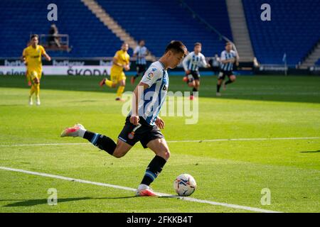 ESPAGNE-FOOTBALL-LA LIGA SMARTBANK-RCD ESPANYOL VS MALAGA CF. RCD Espanyol (07) Wu Lei pendant le match de la Liga SmartBank entre le RCD Espanyol et au stade RCDE, Cornellà, Espagne, le 2 mai 2021. © Joan Gosa 2021 Banque D'Images