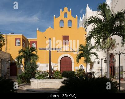 La capilla de Jesús el Nazareno de Campeche fure acuida para atender a “los morenos” pero para mitad del siglo era frecuentada por españoles, XVII Banque D'Images